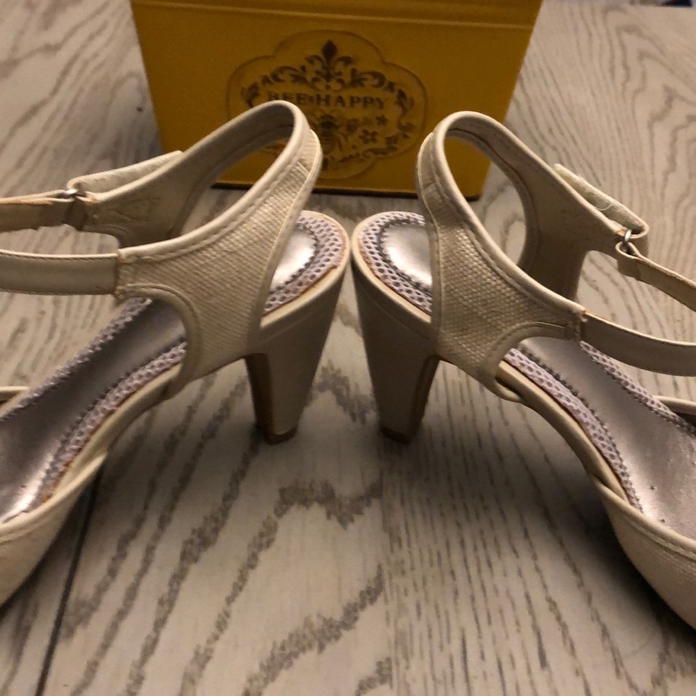 Sandals - Picture 3 of 6
